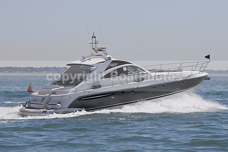 180715 NO BANANAS - FAIRLINE TARGA 52 1Y3A2211_Edit - 180715 NO BANANAS - FAIRLINE TARGA 52