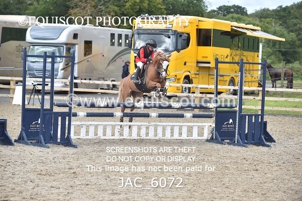 JAC_6072 - CLASS 6 SAT Springboard 128cm/ 138cm Restricted Handicap