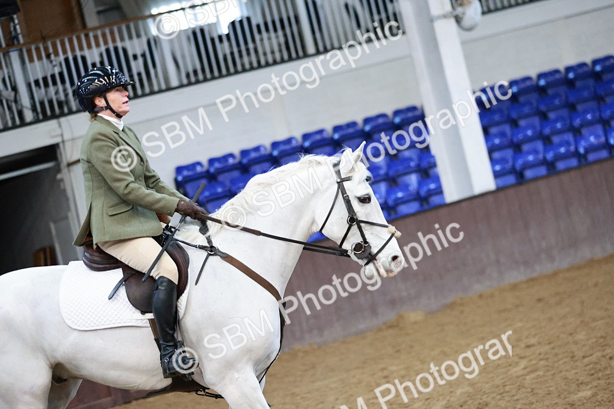 SBM_000074 - Class 1 - Clear Round 80cm - 90cm - 1.00m