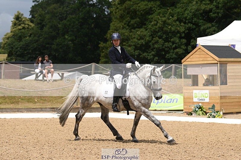 250720A-122943-10314 - 022-Vanessa.Capps-Catch.the.Moment