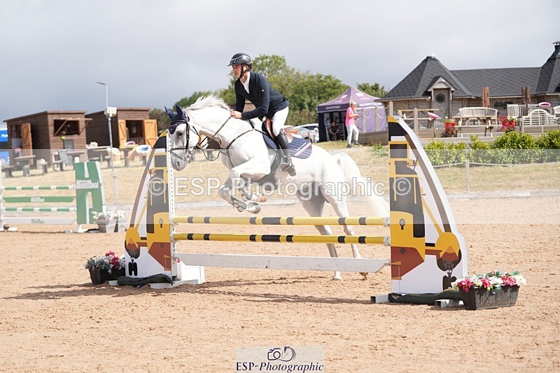 260730-102440-01664 - Cls 1 British Novice and 90cm