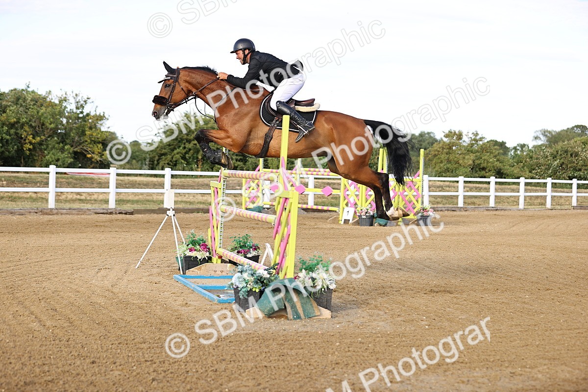 SBM_012358 - Class 11 - National 1.40m Open