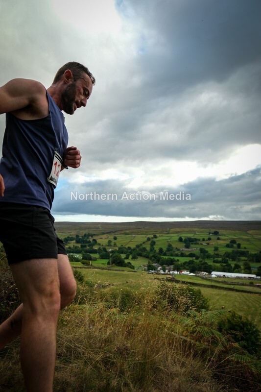 DSCF5357 - Reeth Fell race seniors