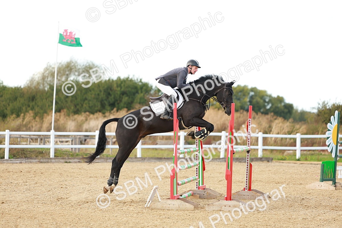 SBM_002132 - Class 5 - Senior Foxhunter - 1.20m