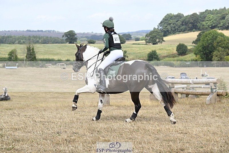 250824A-125512-36560 - 2084-Jessica.Maynard-Atlantic.Breeze