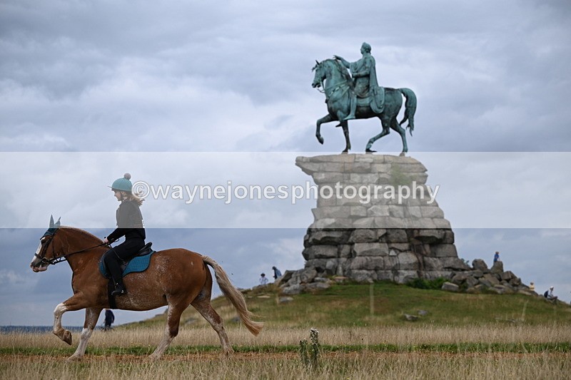 DSC_5190 - Time at Statue 11:10 to 11:42