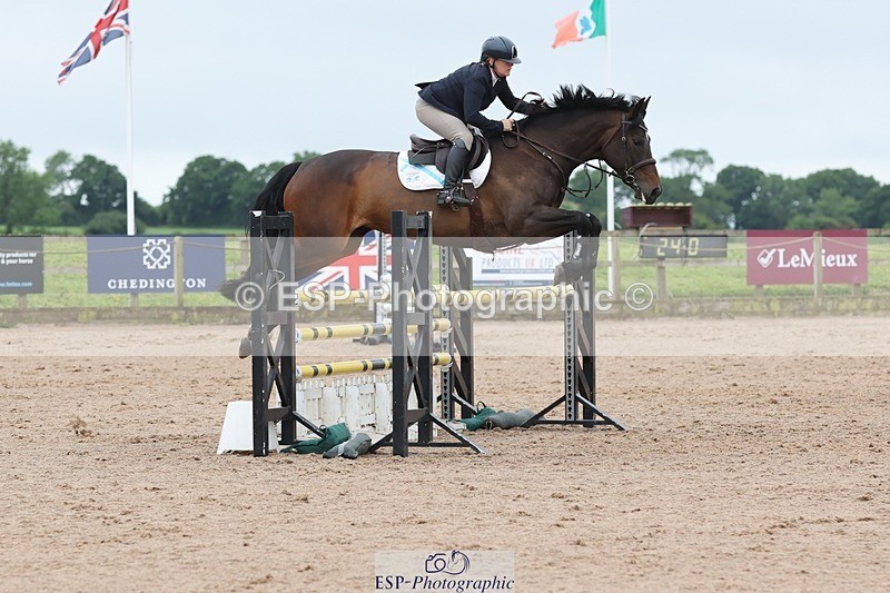 250524-094911-03957 - Cls 13  A&B 1.05m & 1.10m open