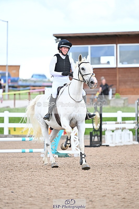 240806A-153451-00051 - Clear Round & 60cm BS Club & Schools