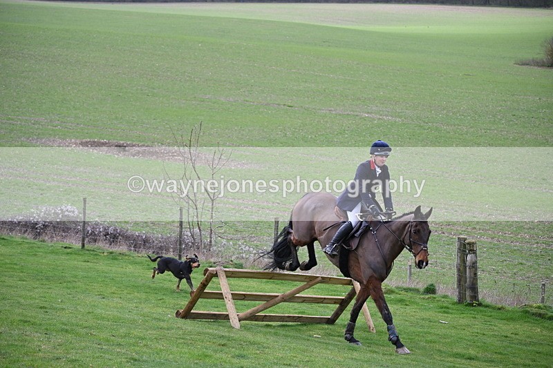 WJ6_9004 - Line Three