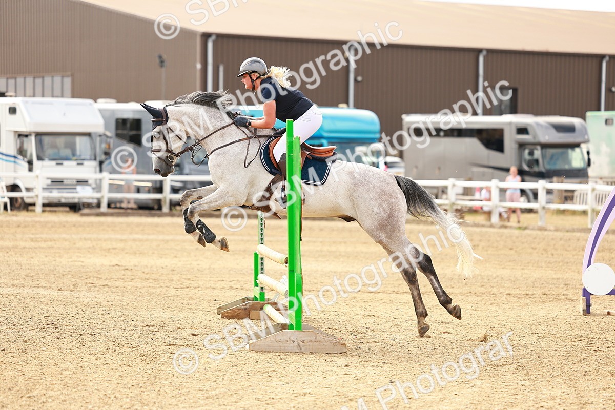 SBM_001980 - Class 8 - Clear Round