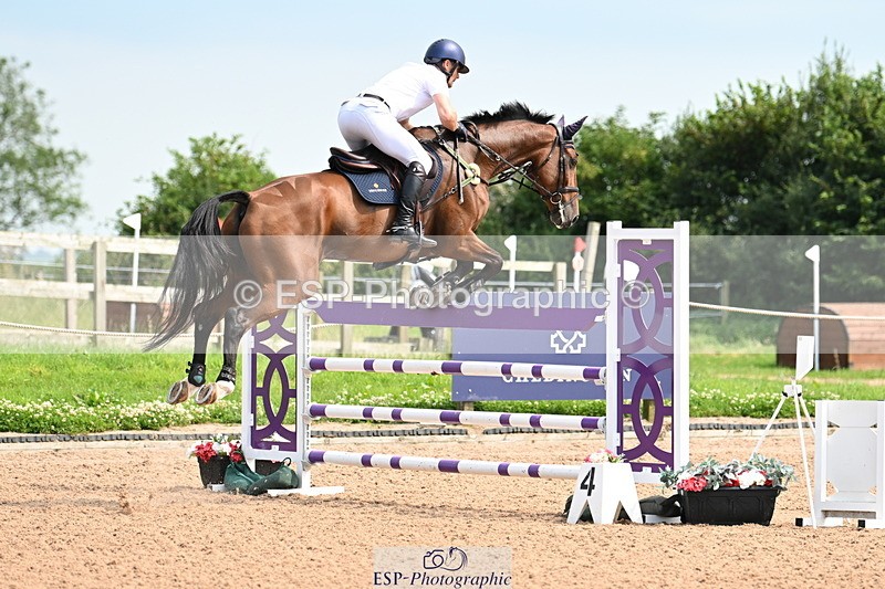 240801A-151513-02520 - Cls 5 National 1.30m Open