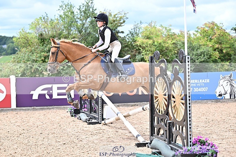 250729-143653-00015 - Clear Round and 60cm