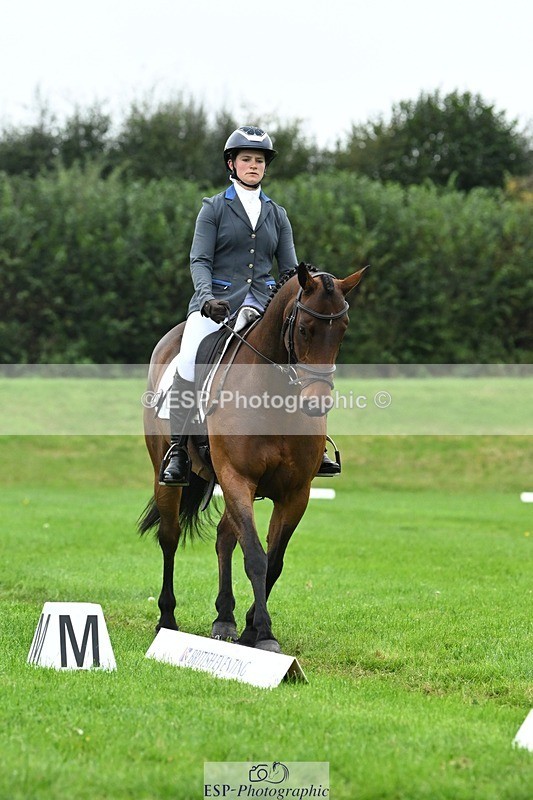 241024-140111-04372 - 412-Holly.Horton-MILTONHILL.MALENKI