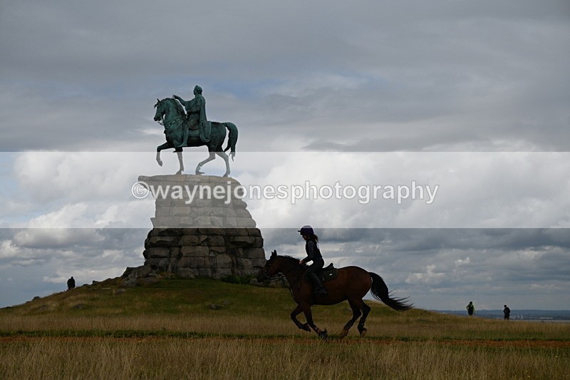 DSC_9166 - Time at Statue 14:33 to 15:10