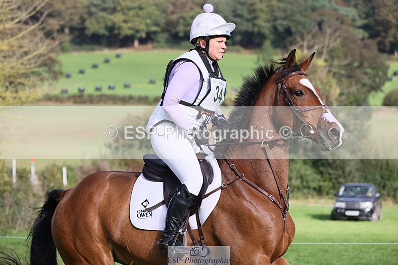 231020-110920-06720 - 034-COOLEY.PARK.MUZE-Gemma.Stevens-XC