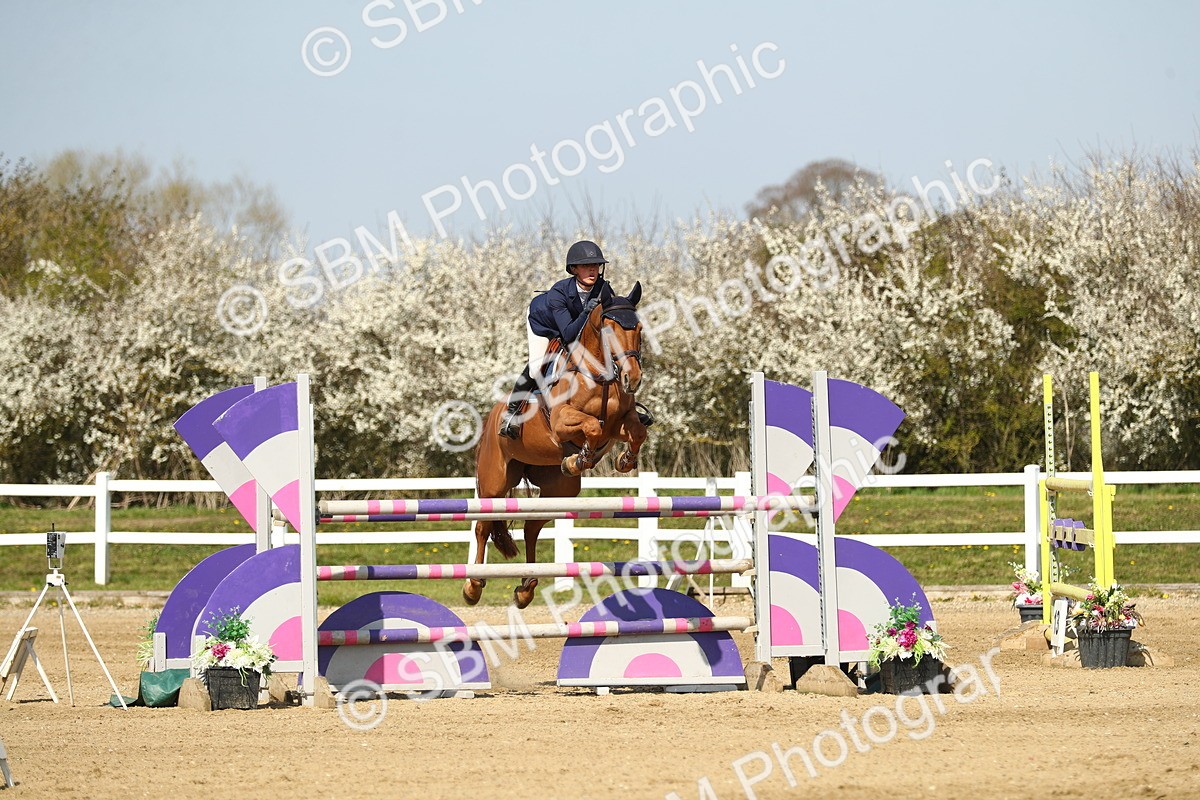 SBM_002742 - Class 11 - Senior Foxhunter - 1.20m