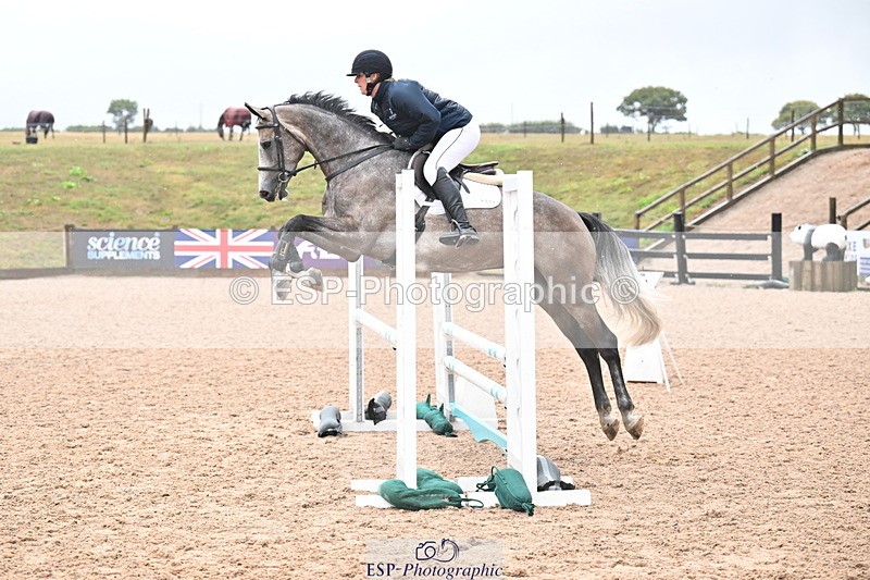 250827B-103932-00097 - Clear Round & Cls 1 Brit Nov 90cm