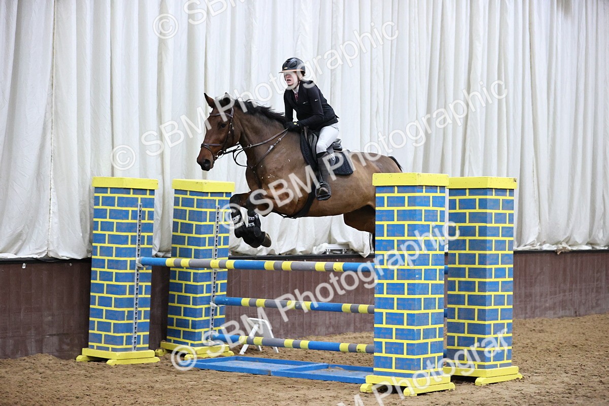 SBM_001928 - Class 4 - Senior Newcomers - 1.10m Open