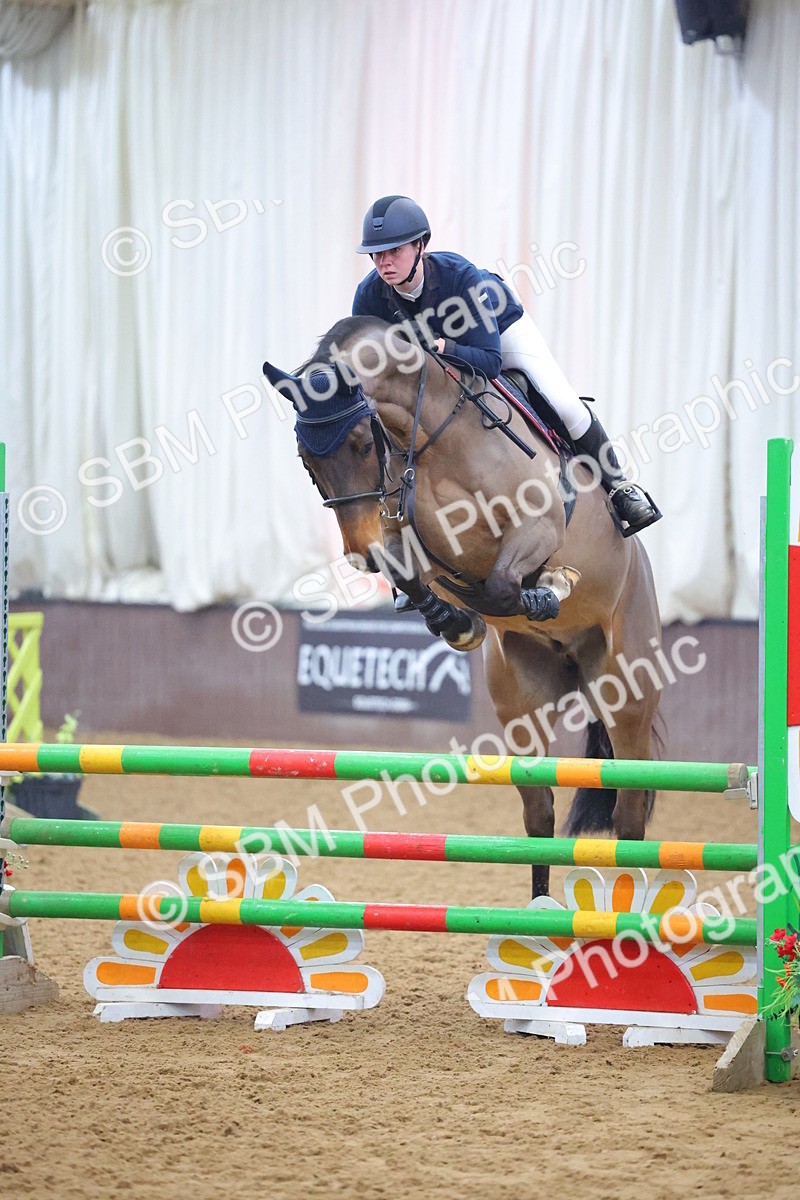 SBM_008564 - Class 21 - Nupafeed Supplements Senior Discovery/ 1m Open - First Round (1.00m)