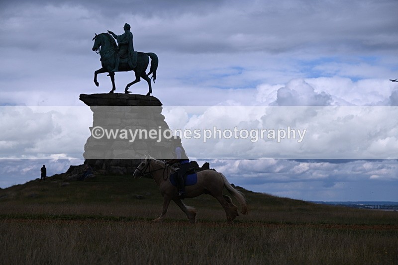 DSC_9510 - Time at Statue 15:11 to 15:58
