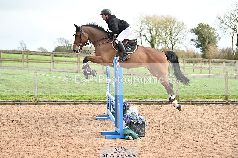 240315A-124711-01032 - Cls 3 Snr Foxhunter