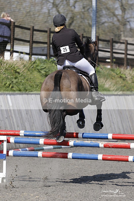 _EST1399 - Bourne Valley Riding Club Winter Showjumping 27/03/22