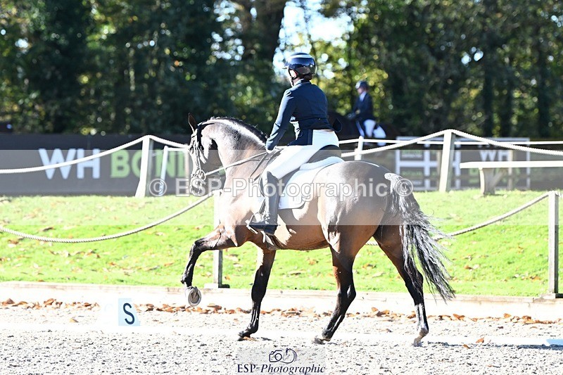 231110-105337-00246 - Cls 2 Prelim 17(a)Q