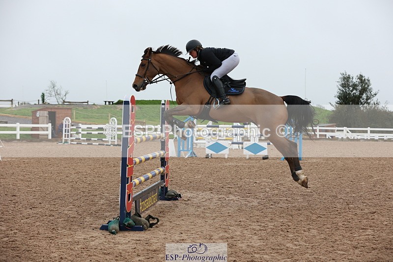 231112A-144129-04946 - Cls 21 Foxhunter & 1.20m Open