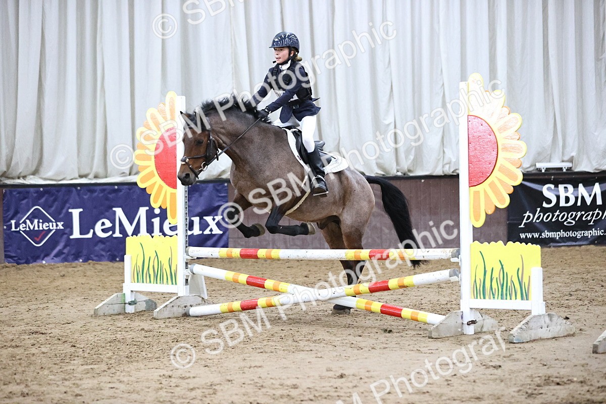 SBM_001848 - Class 5 - Henlow Veterinary Hospital 70cm