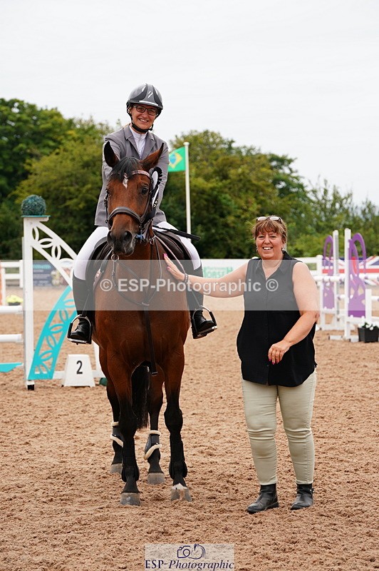 240803A-131006-08006 - Cls 37 95cm Amateur Qualifier