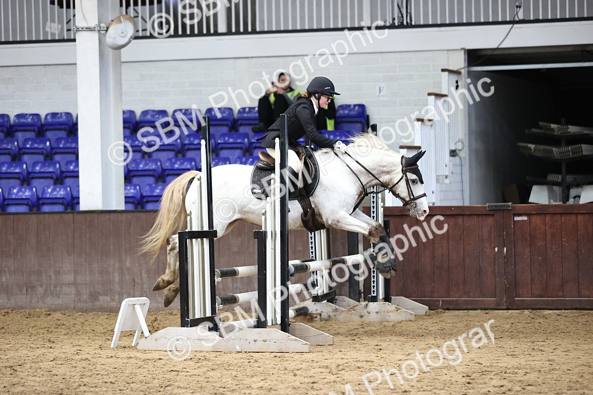 SBM_001615 - Class 5 - Henlow Veterinary Hospital 70cm