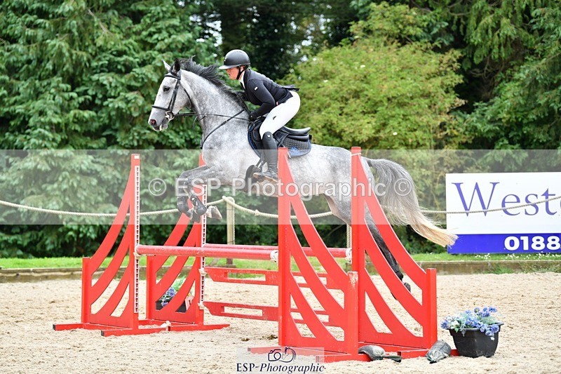 240712-103859-32793 - Cls 137 British Novice and 90cm Open