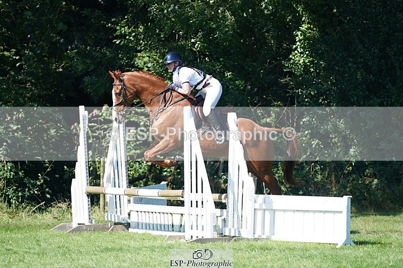 240811A-160902-06199 - 458-