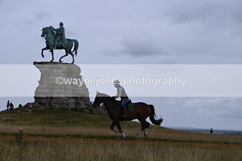 DSC_8240 - Time at Statue 13:52 to 14:33