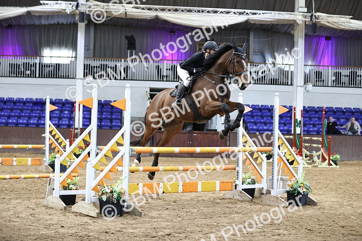 SBM_001712 - Class 4 - Senior Newcomers - 1.10m Open