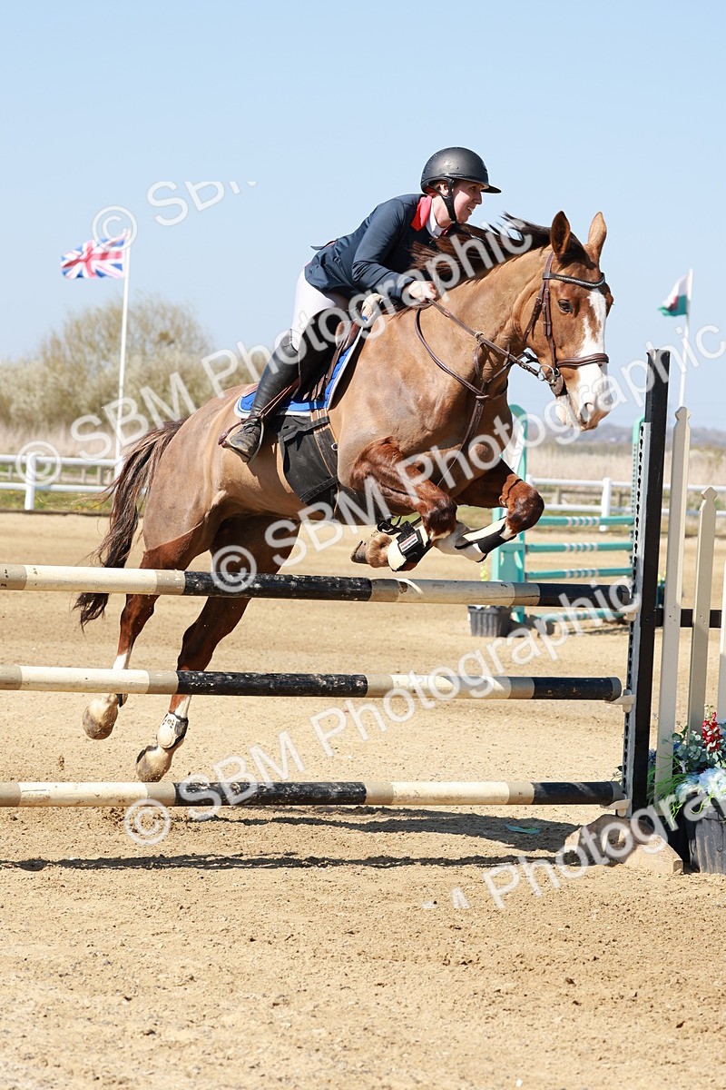 SBM_004206 - Class 17 - Senior Newcomers - 1.10m