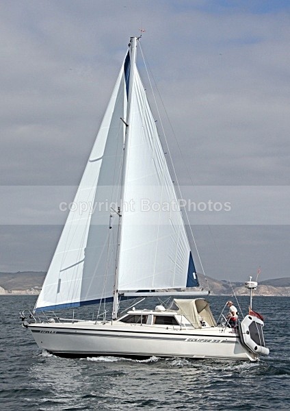090929 ECLIPSE 33 IMG_9731 - Sailboats - monohull