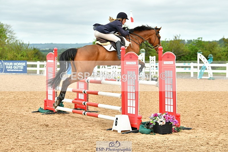 230507A-134022-08188 - Cls 43 1.05m Amateur Quali