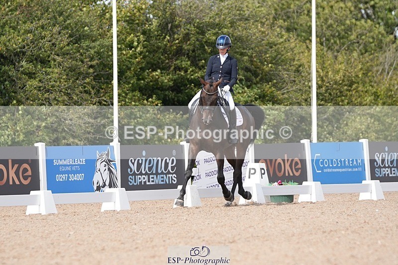 250906-134049-03360 - 113-Nicole.JahanshahiVirtual.Attraction