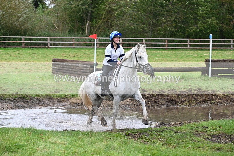 WJ6_7197 - Time at Photographer 13:06 to 13:23