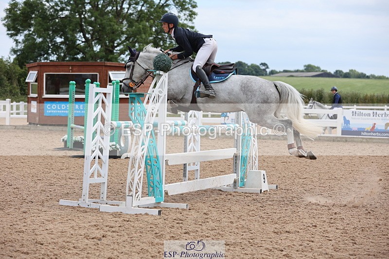 240630A-153444-14803 - Cls 33 Foxhunter and 1.10m Open