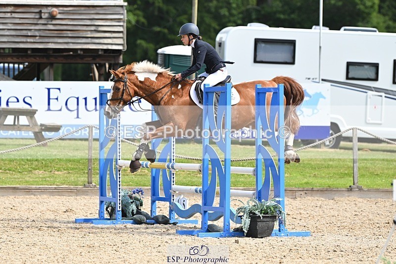 240704-103425-00669 - Cls 6 British Novice and 90cm Open