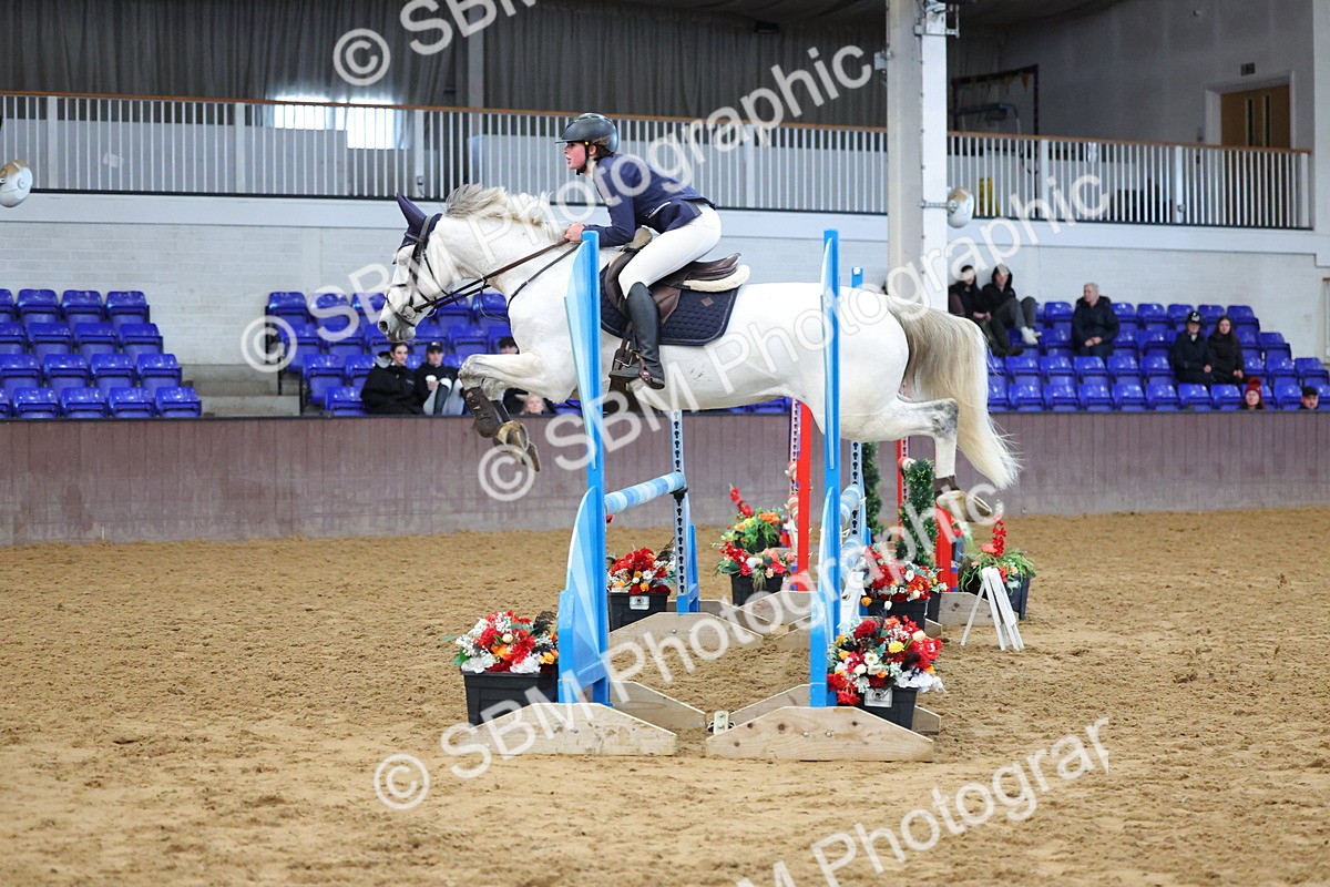 SBM_005732 - Class 22 - Bliss of London Novice Winter Championship Qualifier 90cm