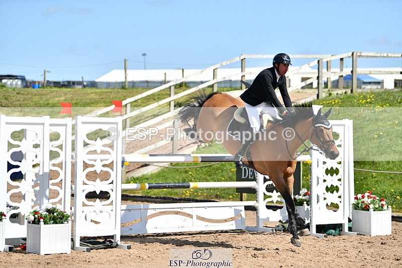 240420A-122019-10930 - Cls 3, 2 Star Small Tour 1.30m