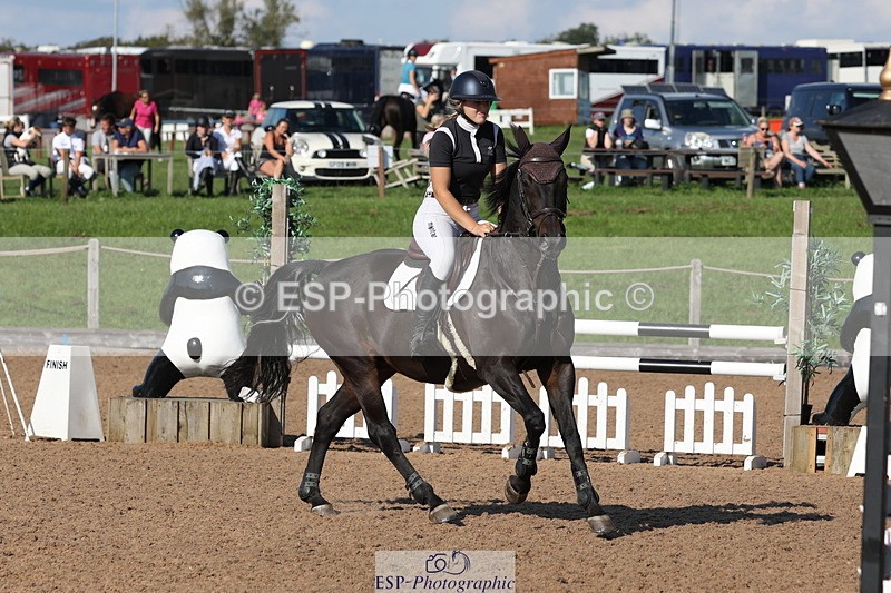 230915A-160212-03016 - Cls 6 Snr 1.05m Derby