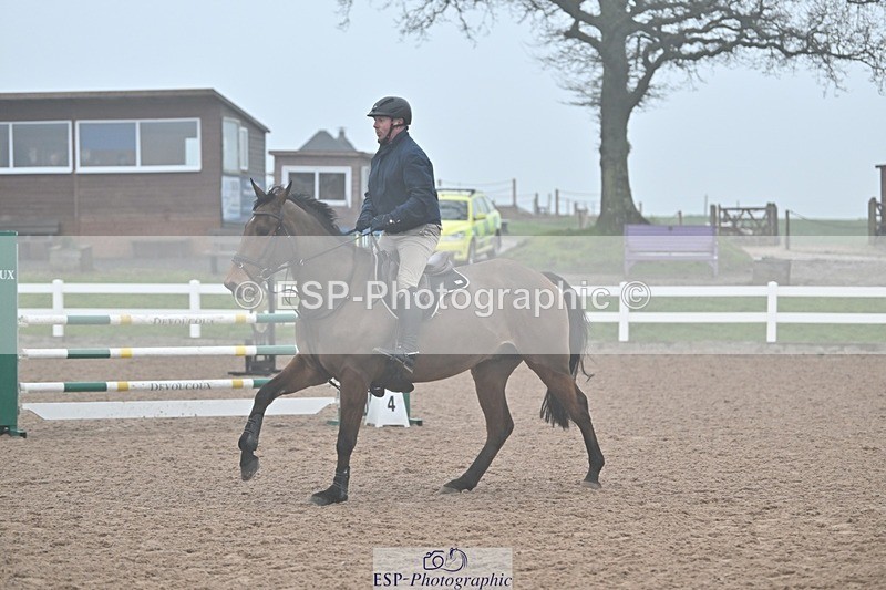 250219-120723-00851 - Newcomers and 1.10m Open