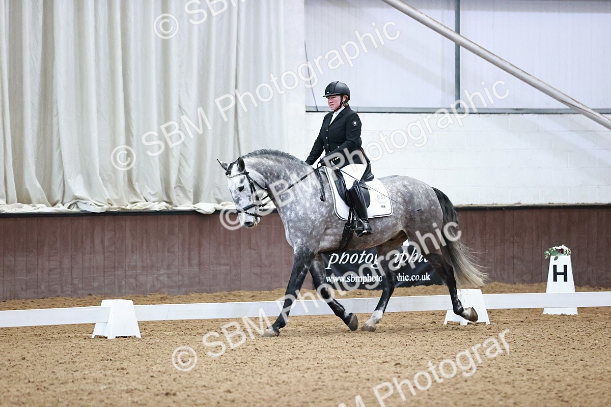 SBM_000157 - Class 2-3 - Prelim 5 Novice 4