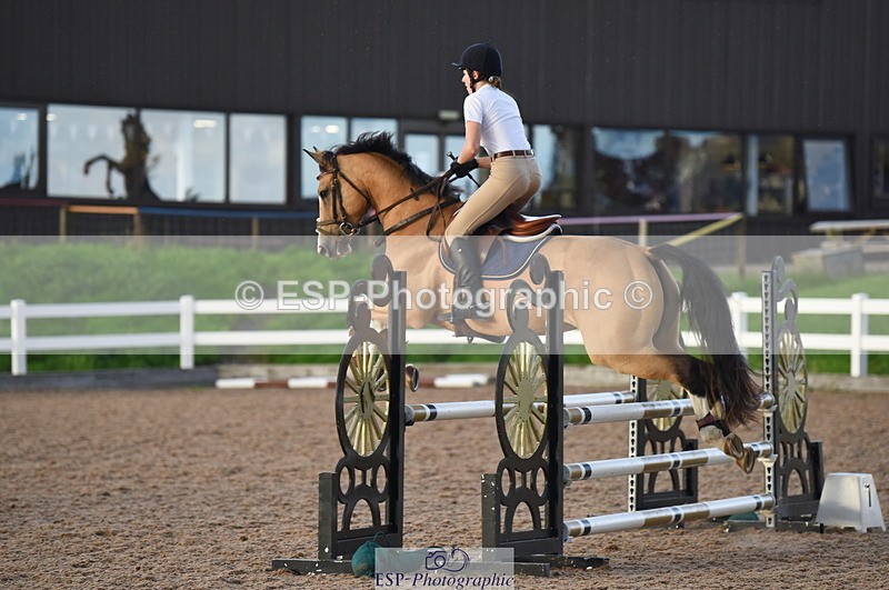 230815A-191436-00557 - 90cm