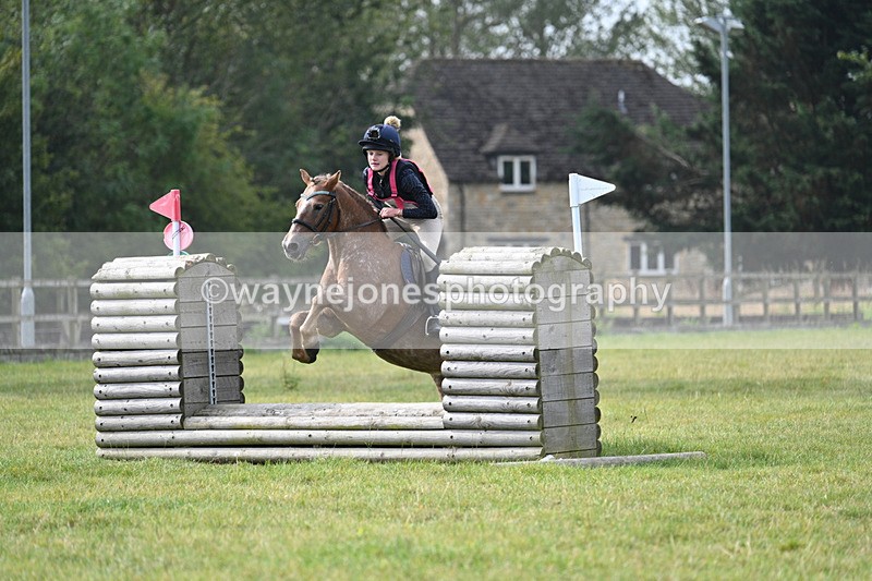 WJ7_5670 - 40cm XC Time 10:05 to 10:36