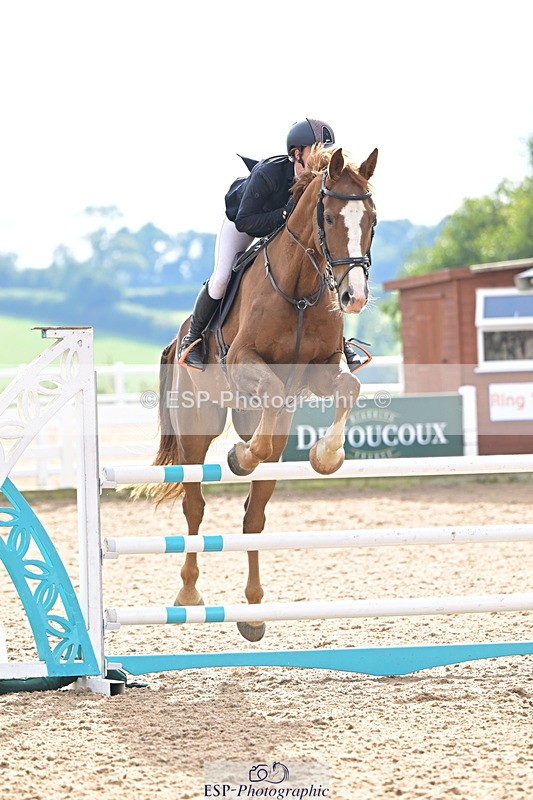 241004A-150333-02643 - Fri 12 1.15m Members Cup